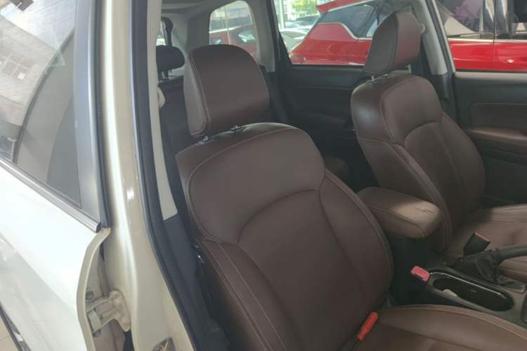 Used Subaru Forester 2017 2.5i Luxury Special Edition Right Front Seat