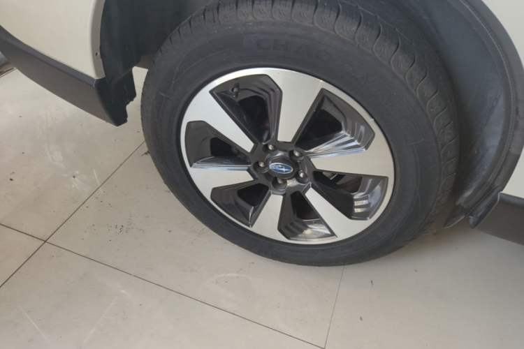 Used Subaru Forester 2017 2.5i Luxury Special Edition Right Rear Wheel Hub