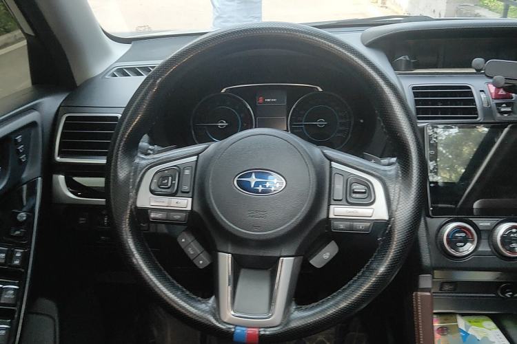 Used Subaru Forester 2017 2.5i Luxury Special Edition Steering Wheel