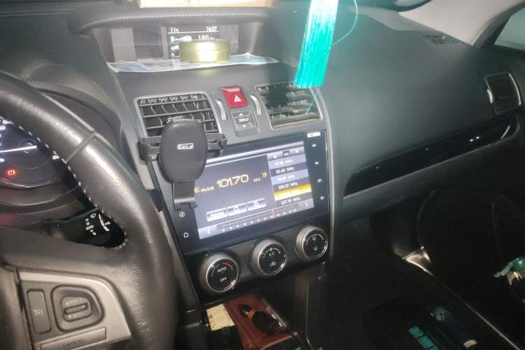 Used Subaru Forester 2018 2.0i Luxury Navigation Edition Audio And AC Panel
