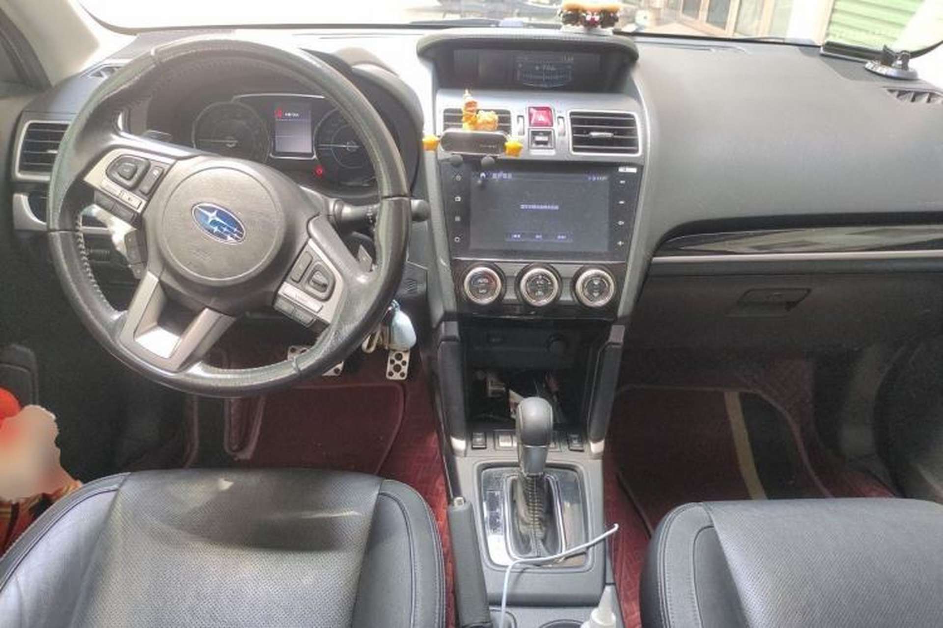 Used Subaru Forester 2018 2.0i Fashion Navigation Edition Center Console