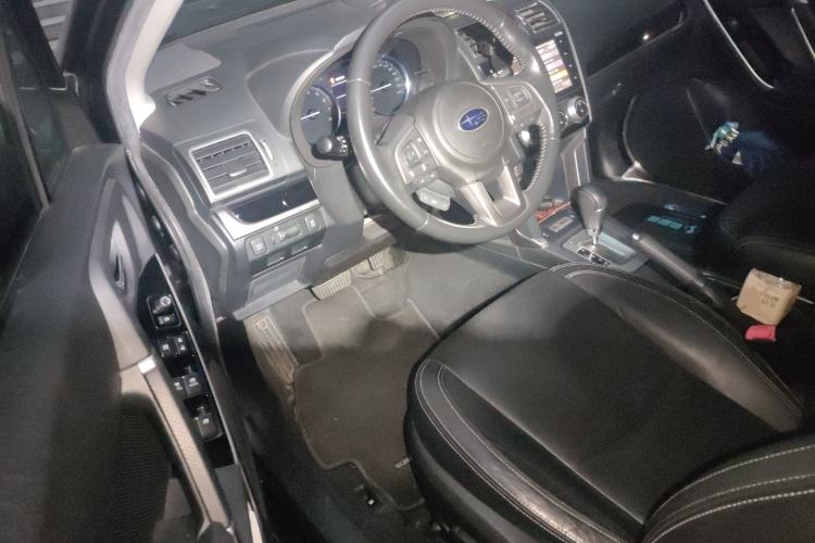 Used Subaru Forester 2018 2.0i Luxury Navigation Edition Driver Seat