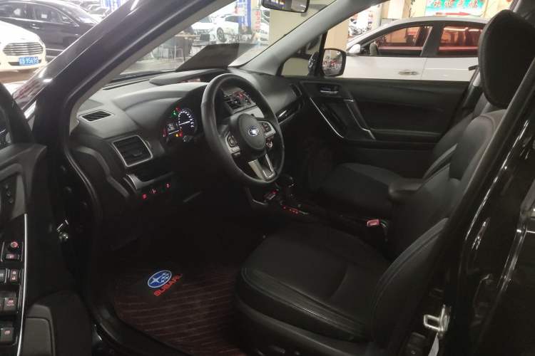 Used Subaru Forester 2018 2.5i Luxury Navigation Edition Driver Seat