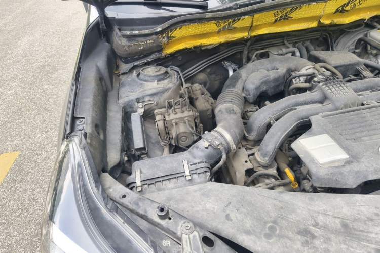 Used Subaru Forester 2018 2.0i Luxury Navigation Edition Engine Bay Right