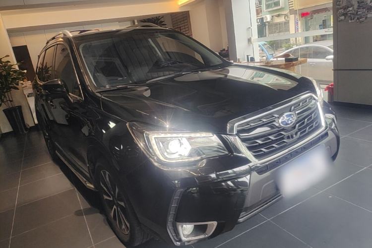 Used Subaru Forester 2018 2.0i Fashion Navigation Edition Front Right 45 Deg