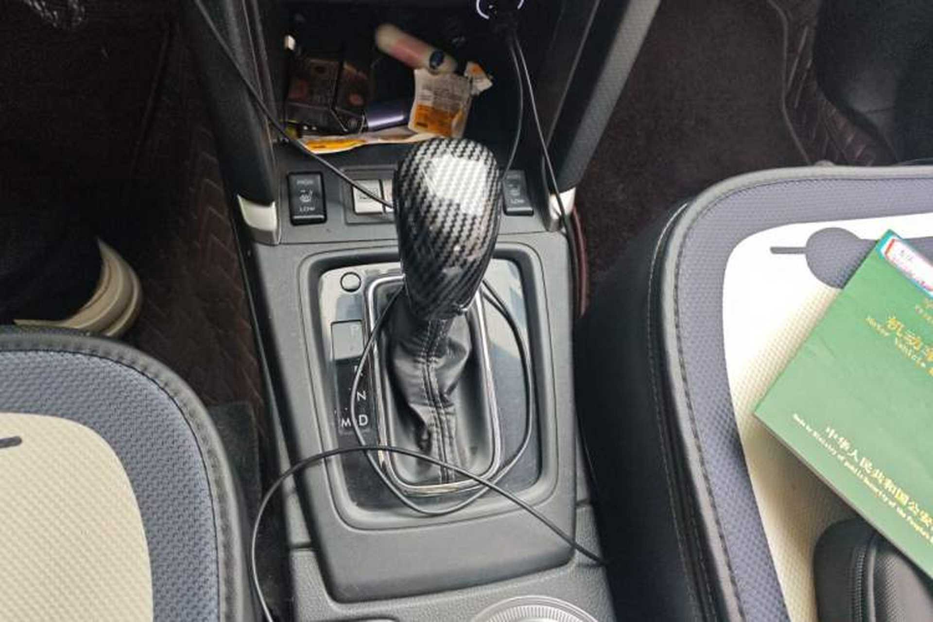 Used Subaru Forester 2018 2.0i Luxury Navigation Edition Gear Lever