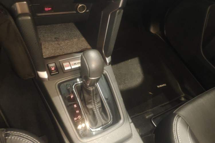 Used Subaru Forester 2018 2.0i Fashion Navigation Edition Gear Lever