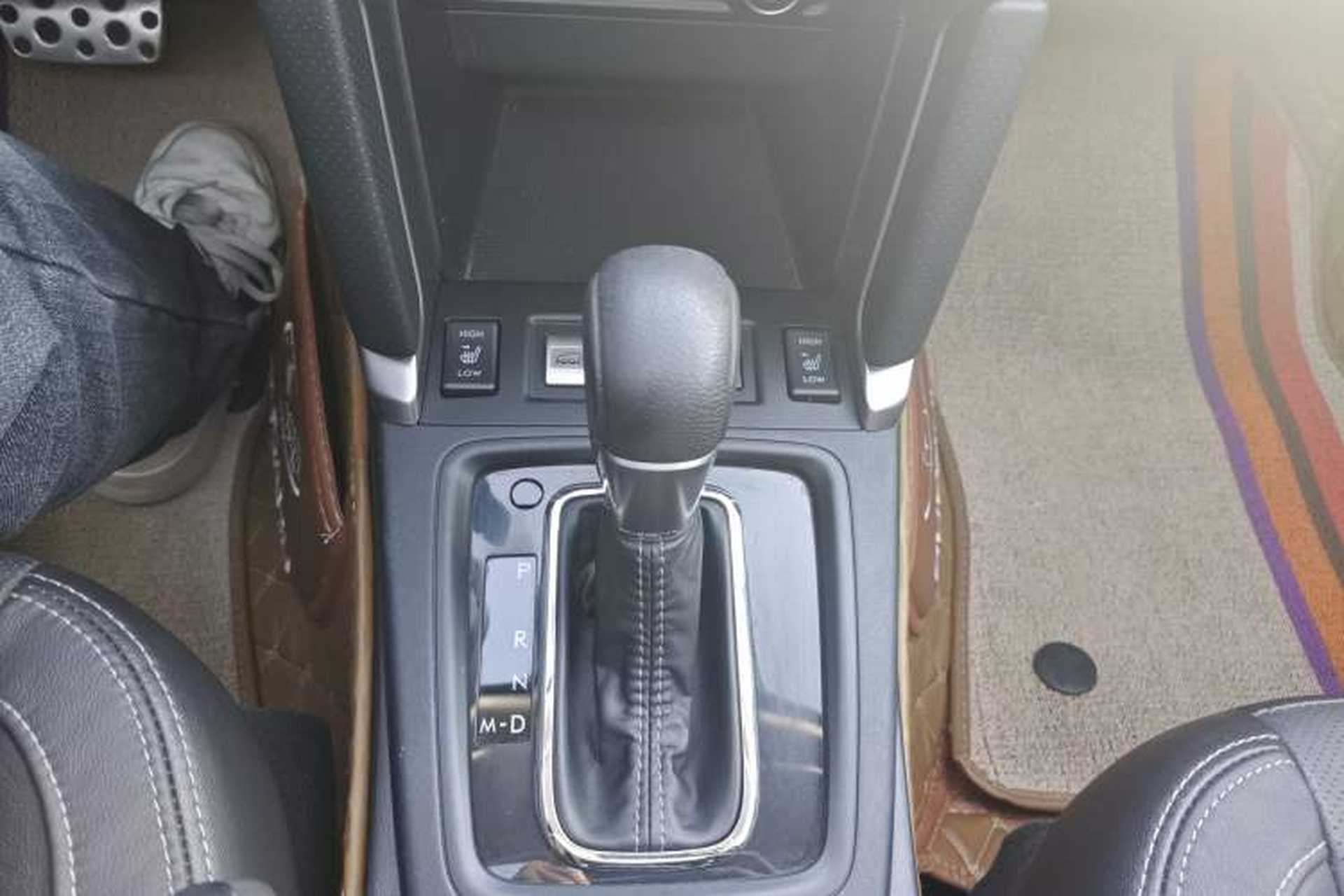 Used Subaru Forester 2018 2.0i Fashion Navigation Edition Gear Lever