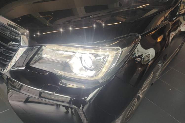 Used Subaru Forester 2018 2.0i Fashion Navigation Edition Left Front Headlight
