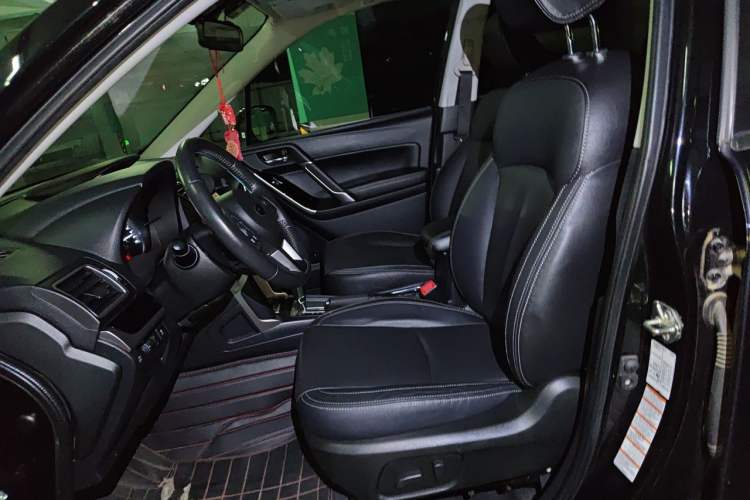 Used Subaru Forester 2018 2.0i Luxury Navigation Edition Left Front Seat