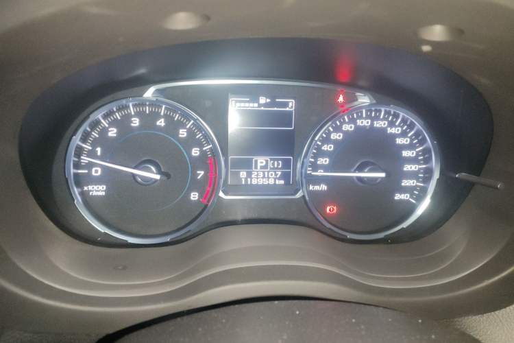 Used Subaru Forester 2018 2.0i Luxury Navigation Edition Odometer Close Up