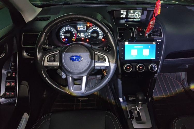 Used Subaru Forester 2018 2.0i Luxury Navigation Edition Steering Wheel