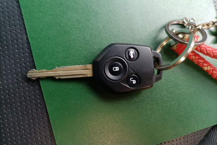 Used Subaru Forester 2018 2.0i Fashion Navigation Edition Vehicle Key