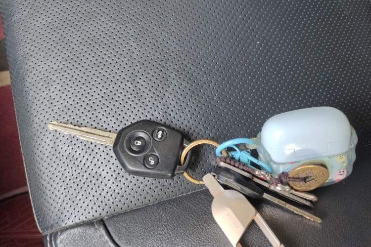 Used Subaru Forester 2018 2.0i Fashion Navigation Edition Vehicle Key