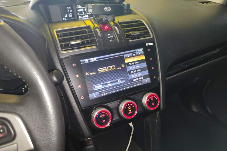 Used Subaru Forester 2018 2.0i Luxury Navigation Edition Audio And AC Panel