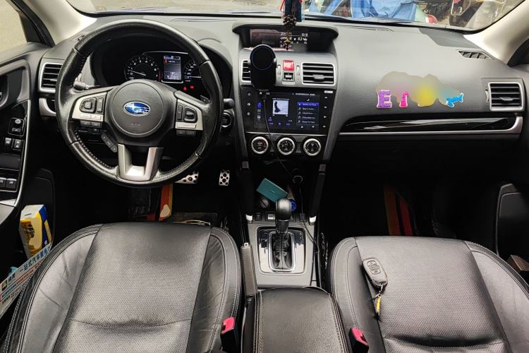 Used Subaru Forester 2018 2.0i Fashion Navigation Edition Center Console
