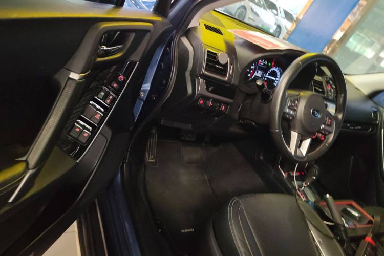 Used Subaru Forester 2018 2.0i Luxury Navigation Edition Driver Seat