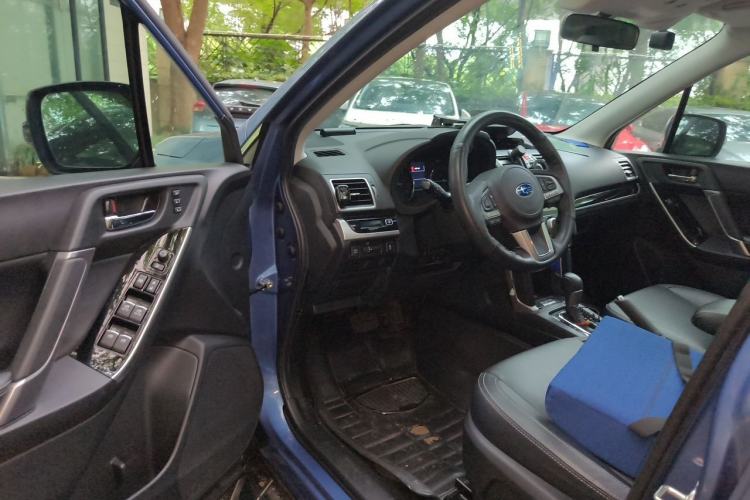 Used Subaru Forester 2018 2.5i Luxury Navigation Edition with EyeSight Driver Seat