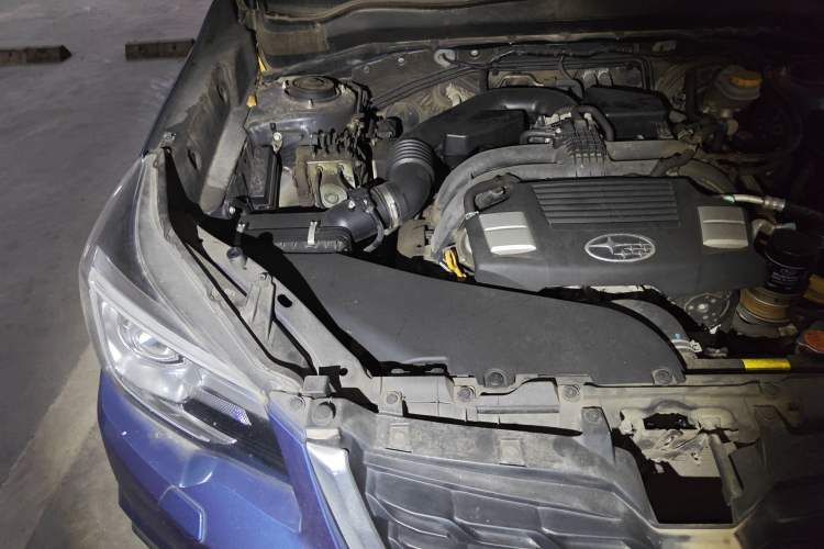 Used Subaru Forester 2018 2.5i Luxury Navigation Edition Engine Bay Right