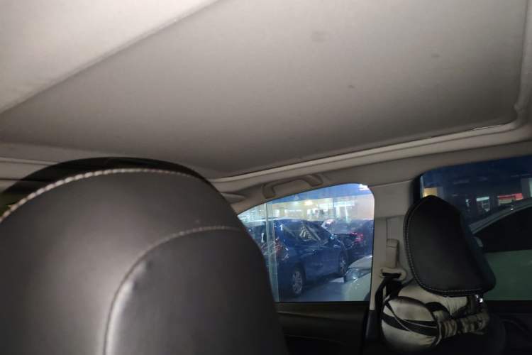 Used Subaru Forester 2018 2.0i Luxury Navigation Edition Headliner