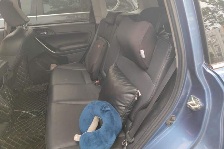 Used Subaru Forester 2018 2.0i Luxury Navigation Edition Left Rear Seat