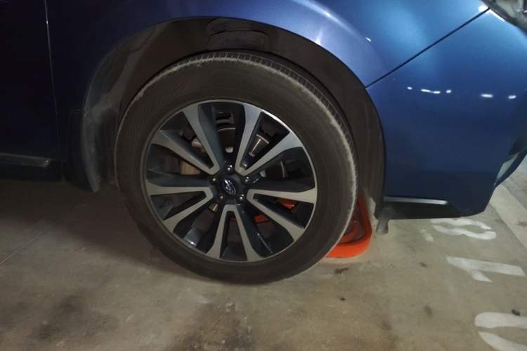 Used Subaru Forester 2018 2.0i Fashion Navigation Edition Right Front Wheel Hub