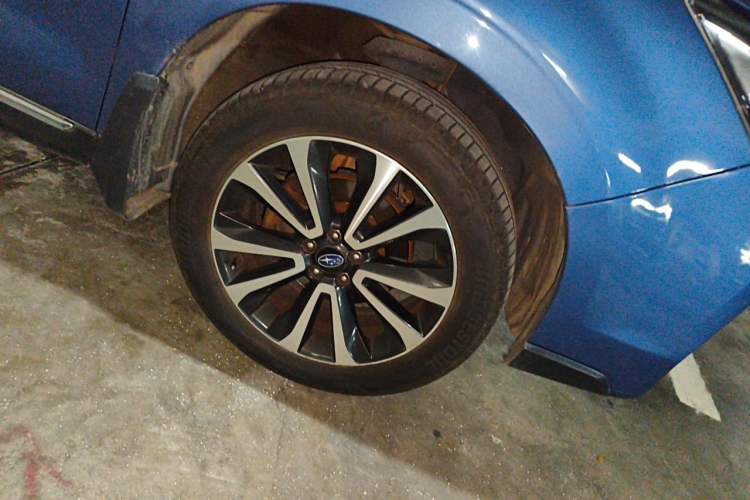 Used Subaru Forester 2018 2.0i Fashion Navigation Edition Right Front Wheel Hub