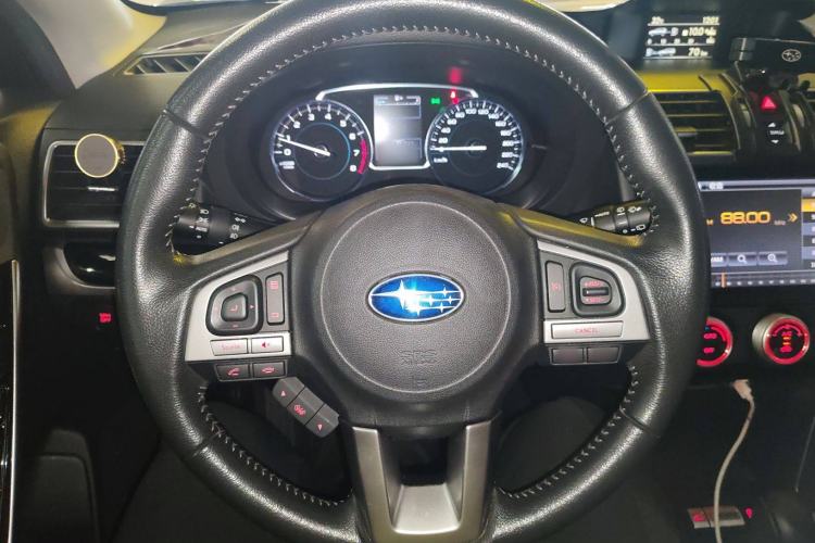 Used Subaru Forester 2018 2.0i Luxury Navigation Edition Steering Wheel