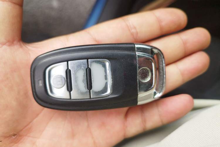 Used Subaru Forester 2018 2.0i Luxury Navigation Edition Vehicle Key