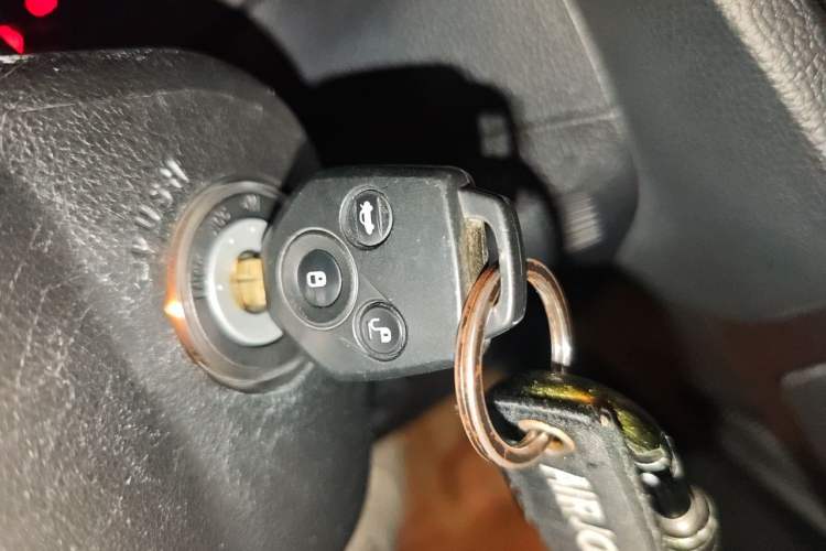 Used Subaru Forester 2018 2.0i Fashion Navigation Edition Vehicle Key