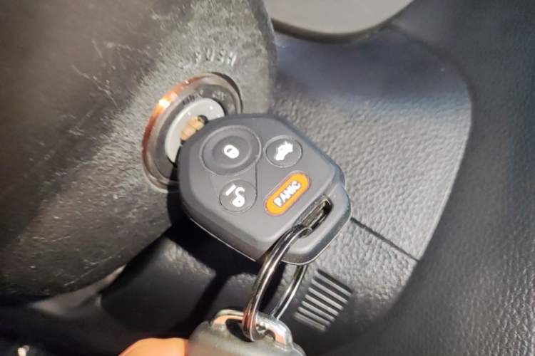 Used Subaru Forester 2018 2.5i Luxury Navigation Edition Vehicle Key