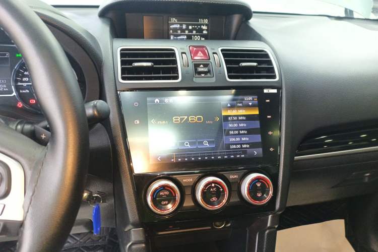 Used Subaru Forester 2018 2.5i Luxury Navigation Edition Audio And AC Panel