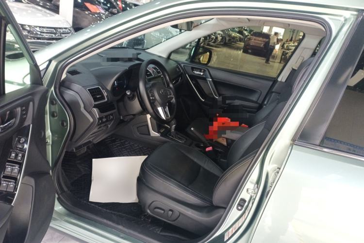 Used Subaru Forester 2018 2.5i Luxury Navigation Edition Driver Seat