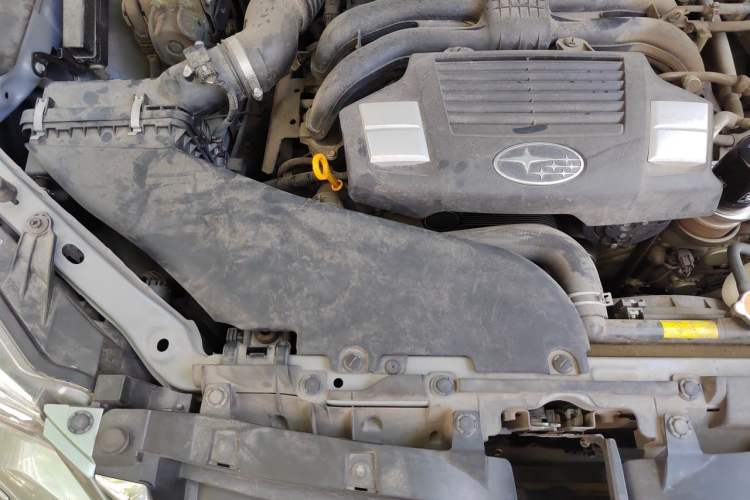 Used Subaru Forester 2018 2.0i Luxury Navigation Edition Engine Bay Right