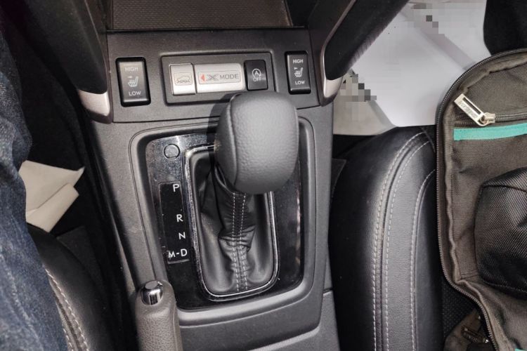 Used Subaru Forester 2018 2.5i Prestige Navigation Version with EyeSight Gear Lever