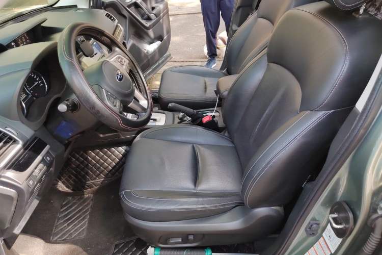 Used Subaru Forester 2018 2.0i Luxury Navigation Edition Left Front Seat