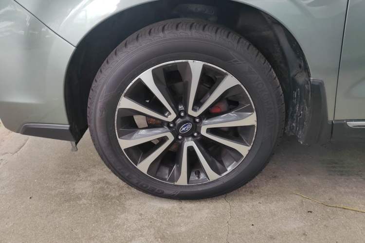 Used Subaru Forester 2018 2.5i Prestige Navigation Version with EyeSight Left Front Wheel Hub