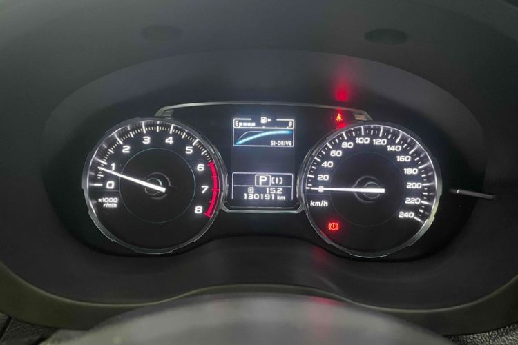 Used Subaru Forester 2018 2.5i Luxury Navigation Edition Odometer Close Up