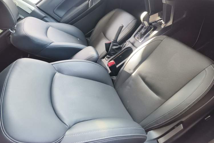 Used Subaru Forester 2018 2.0i Fashion Navigation Edition Right Front Seat