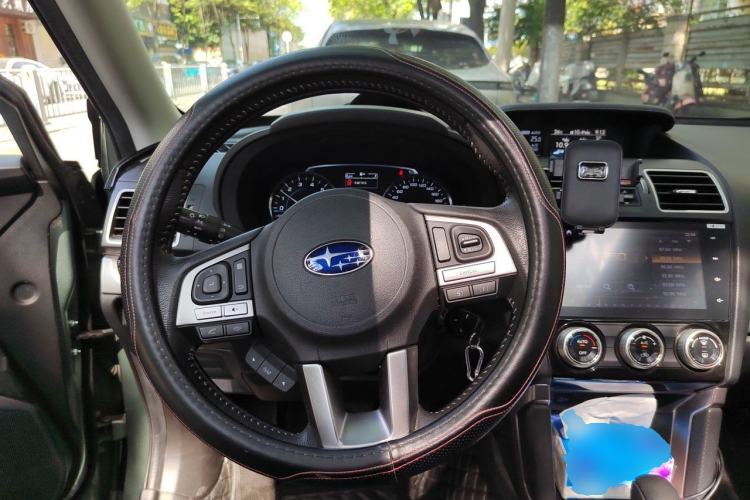 Used Subaru Forester 2018 2.0i Luxury Navigation Edition Steering Wheel