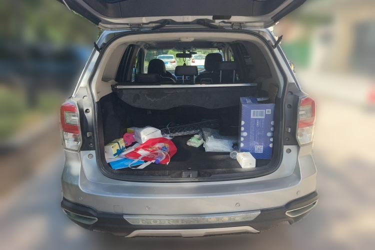 Used Subaru Forester 2018 2.0i Luxury Navigation Edition Trunk