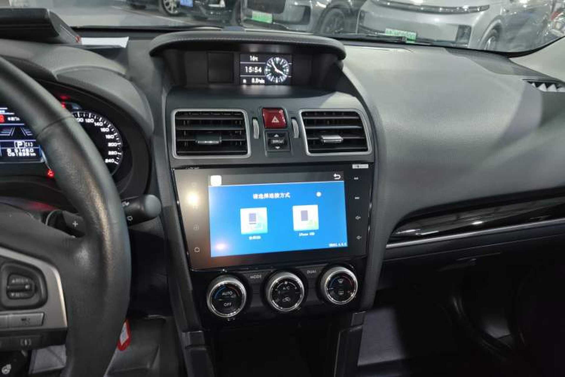 Used Subaru Forester 2018 2.5i Luxury Navigation Edition with EyeSight Audio And AC Panel