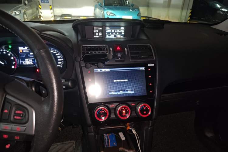Used Subaru Forester 2018 2.5i Luxury Navigation Edition with EyeSight Audio And AC Panel