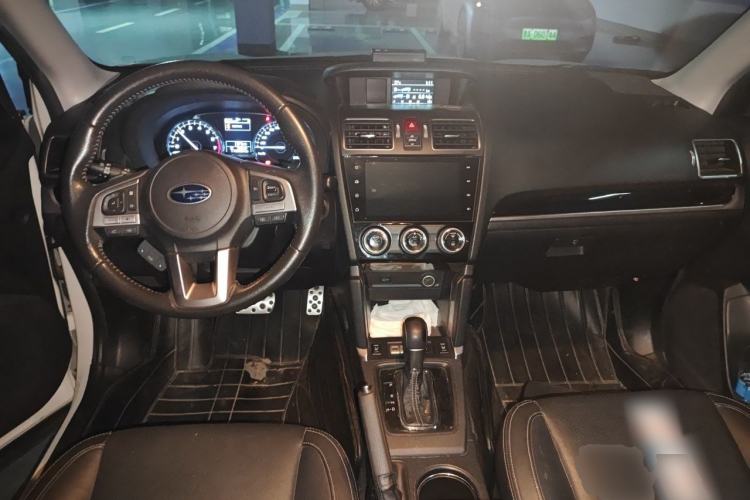 Used Subaru Forester 2018 2.0i Fashion Navigation Edition Center Console