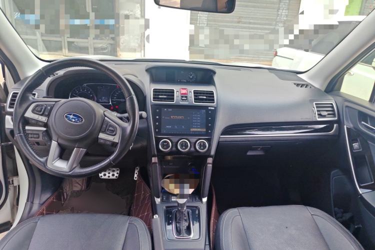 Used Subaru Forester 2018 2.0i Fashion Navigation Edition Center Console