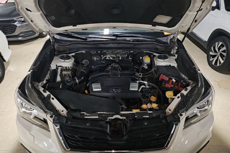 Used Subaru Forester 2018 2.0i Luxury Navigation Edition Engine Bay