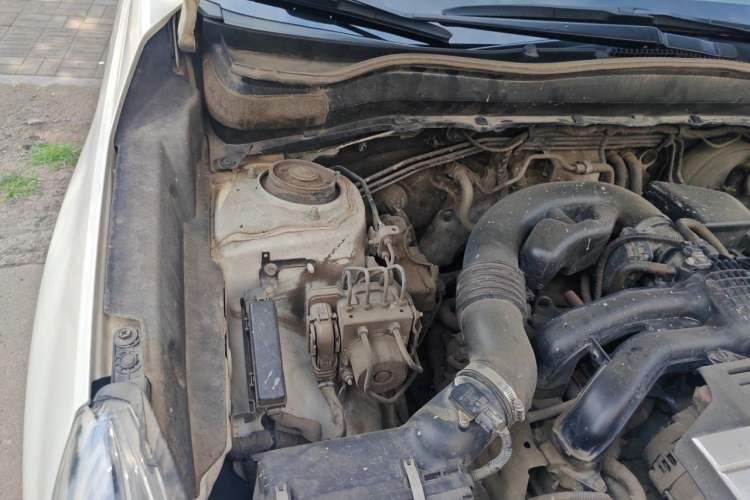 Used Subaru Forester 2018 2.0i Fashion Navigation Edition Engine Bay Right