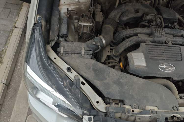 Used Subaru Forester 2018 2.0i Luxury Navigation Edition Engine Bay Right