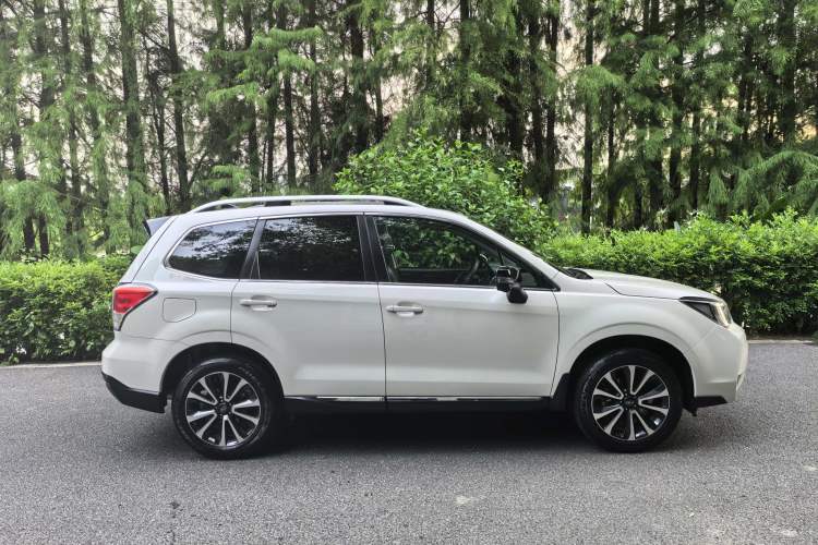 Used Subaru Forester 2018 2.0i Fashion Navigation Edition Exterior 2