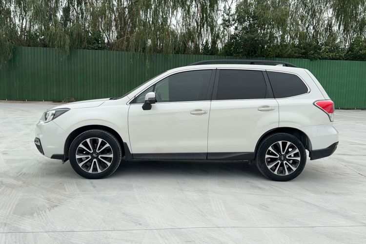 Used Subaru Forester 2018 2.5i Luxury Navigation Edition Exterior 3